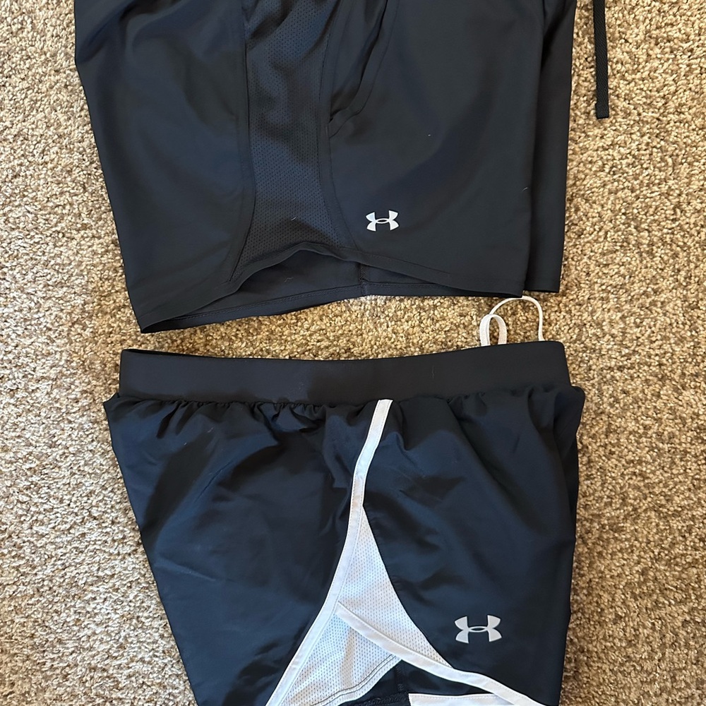 Under Armour Black Athletic Shorts. 2 pars panty lined